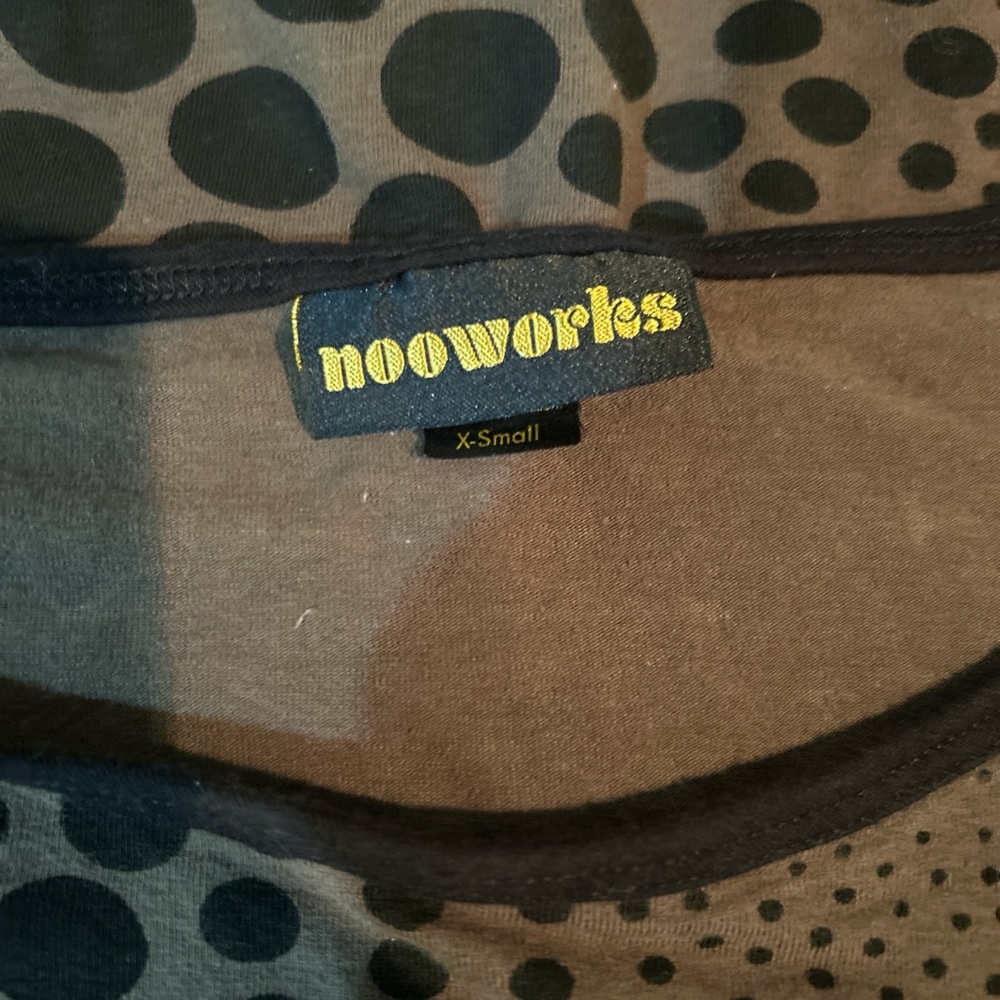 Nooworks Black and Gray Polka Dot Top - Picture 3 of 7